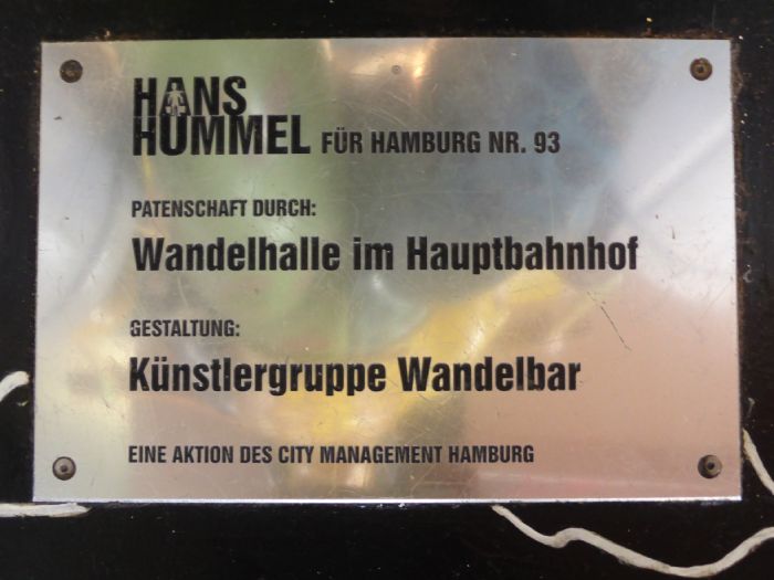 ハンブルク観光でハンス像を探せ！
